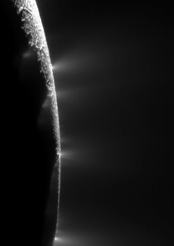 crookedindifference:  Enceladus Geysers 