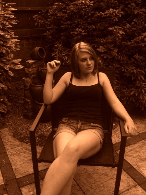readinbetweenthe-lines:  serenity comes from…. the garden. 
