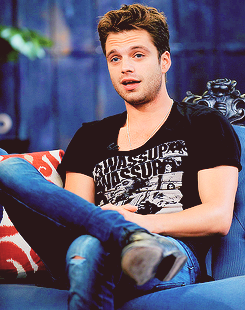 ojacksonscohen:    Sebastian Stan on It’s On With Alexa Chung | 2009  