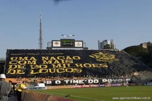 30milhoesdeloucos:  Corinthians 2 x 1 Palmeiras - Torcida 