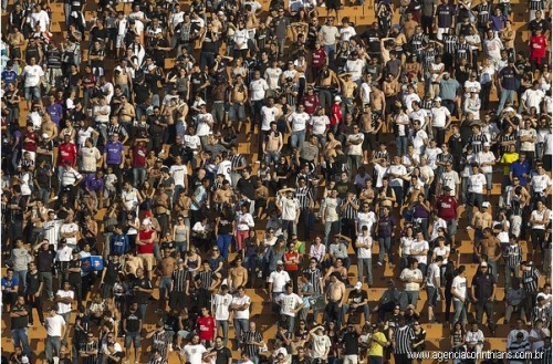 30milhoesdeloucos:  Corinthians 2 x 1 Palmeiras - Torcida 