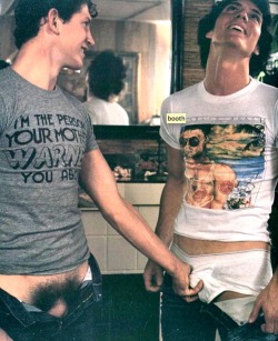 bestofbromance:  sometimes you just gotta check your bro for yourself…  topher :) 