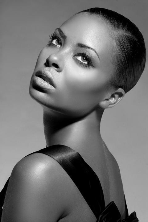 ageofbeauty:Eva Pigford 
