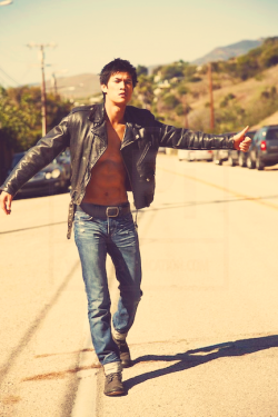  Harry Shum, People outtakes 