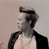 shiny-seoul:   Hate this love song…  favorite hair 