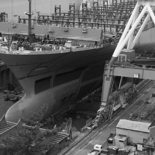#japan #hiroshima #kure #ship #dockyard #shipbuilding #crane #広島 #呉 #造船 #クレーン #巨大