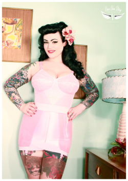 dollhausbettie:  Now that this is published, I can share it with you Tumblr-butts :) Photo by Viva Van Story, Hair by Viva, Makeup by Me :) 