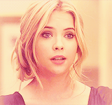 iheartdobrev:  Hairporn Queens: Hanna Marin. 