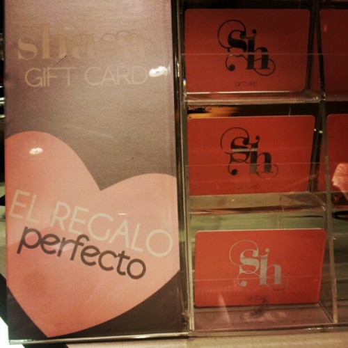 Perfect present: a Shasa gift card! FashionIs&hellip; (Tomada con Instagram)