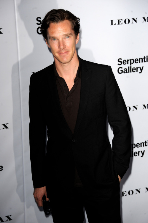 deareje: Benedict Cumberbatch, The Serpentine Gallery - Summer Party - Arrivals, 26 Jun 2012 Hi-res.