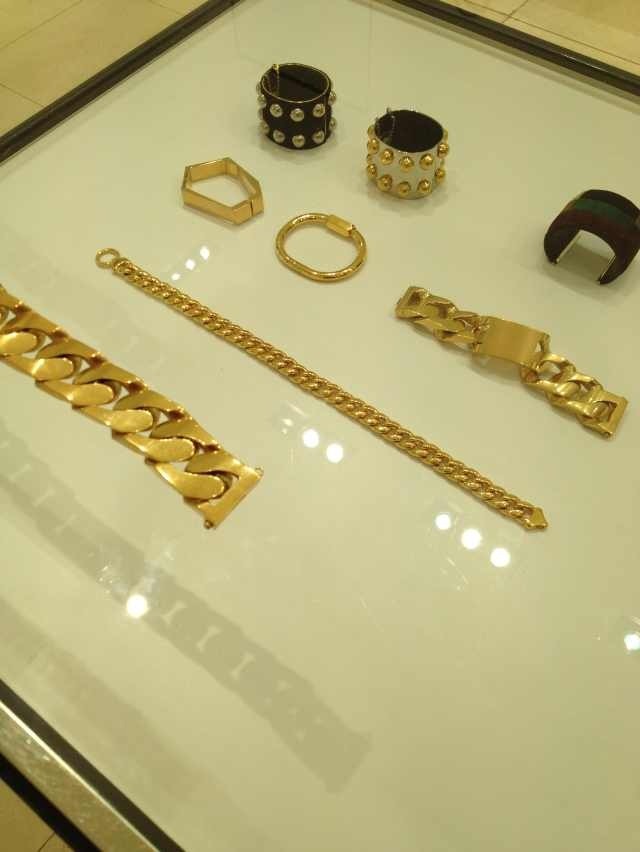 asthetiques:  CELINE - BRACELETS. 