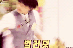 gyuteas-blog:  sungjong dancing to t-ara’s i go crazy because of you 