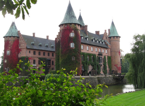 Trolleholm Castle in Scania, southern Sweden (by Ia Löfquist).