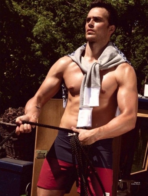 all-is-relative:  Cheyenne Jackson Attitude adult photos