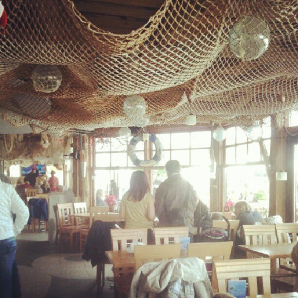 byblondepeanut:  #sopot #barprzystan (Taken with Instagram at Bar Przystan) 