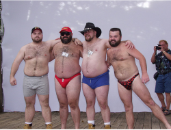 boxermann:  Nothing hotter than men in their underwear! !!