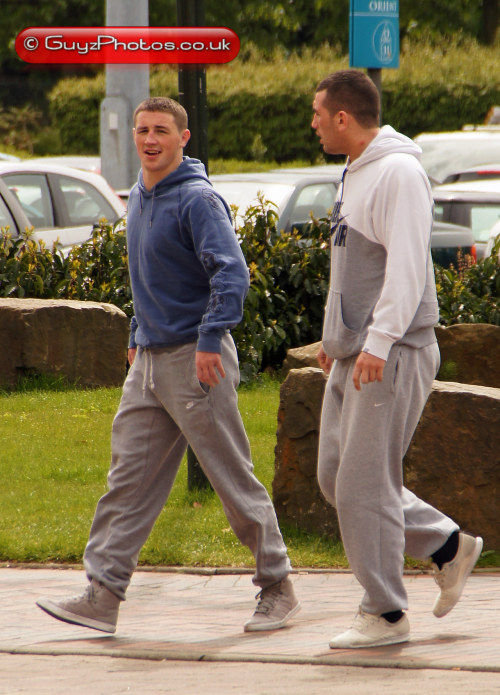 guyzphotos:  Fit trackie lads must get 12 out of 10 