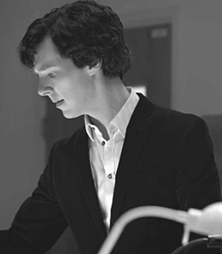 destielshipsjohnlock:I’m Sherlock and I know itAll I want for Christmas and my birthday for th