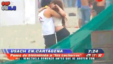 gifchile:  “hay de too aqui poh en la playa …..de too hay sesso ,hay droga,…