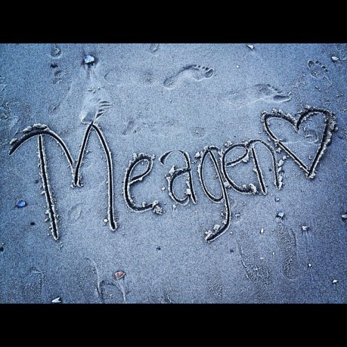 XXX @megbax #beach #sand #vacation (Taken with photo