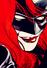 arseniclace:  ღ Kate Kane // BatwomanThe bat they shine in the sky…civilians