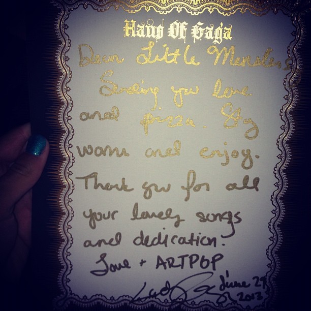 gagayouwhore:  marc-monster:  Note Gaga just sent to Little Monsters outside her