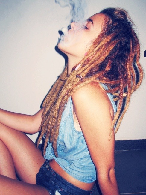 paz-amor-e-reggae:  Dizem que eu sou louco mas destroem a amazôniaDizem que eu sou