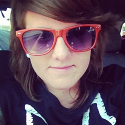 MCMB thanks to @matt_thyhands #girl #shades