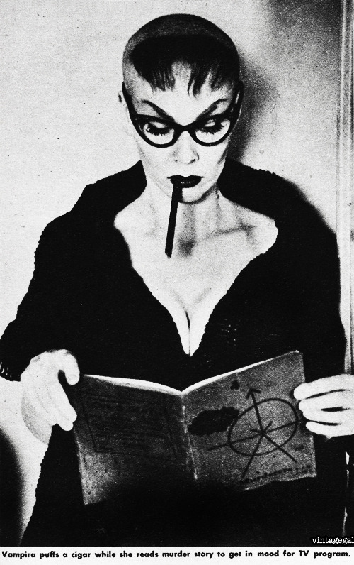 Maila Nurmi, a.k.a. Vampira, 1955.
