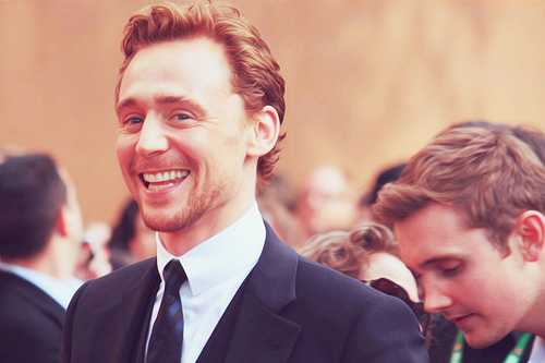 enjolarse:  40-41/100 - Thomas William Hiddleston 