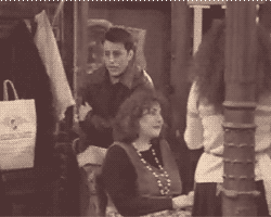 centrlperk:   F.R.I.E.N.D.S Bloopers  take one: LeBlanc falls over take two: LeBlanc looks at floor to make sure he doesn’t trip and they burst into laughter take three: the chair falls over take four: Matthew can’t resist to ruin the scene at least