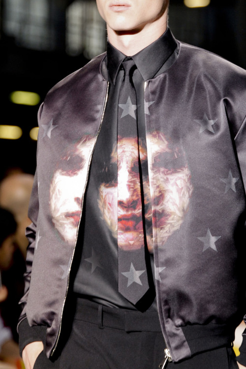 haupium:  Givenchy SS13 