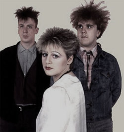 darkwavefashion:  Cocteau Twins