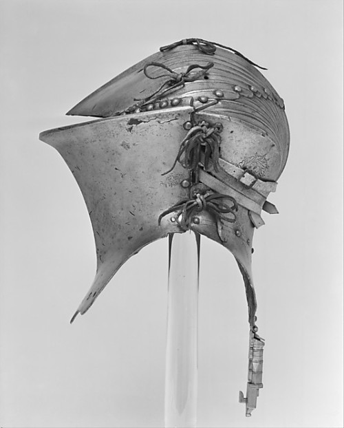 German frogmouth great helm ca. 1500