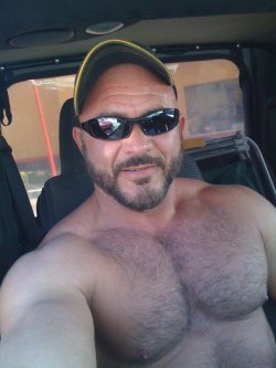 bearchestedmen:  Big Bryan 