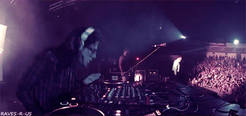 thedeedeedee:  i wonder if Skrillez can perform in the worlds largest bounce house