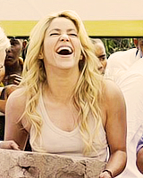 lgxs:  Shakira’s Laugh 