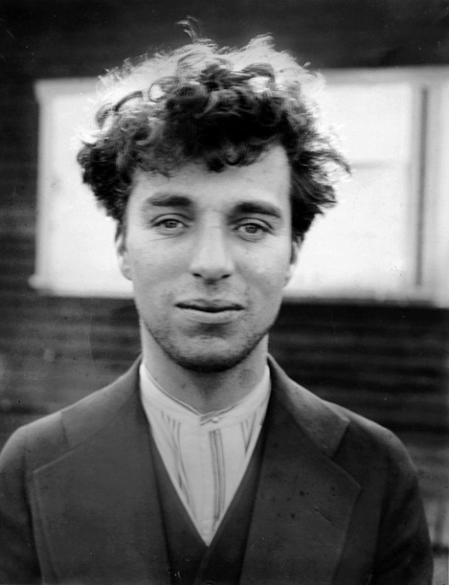 anneyhall:  Charlie Chaplin, 1916.