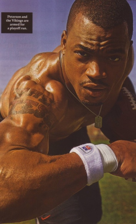 XXX Adrian Peterson photo