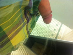 sometimesigetnaked:  Me peeing at some urinals.  