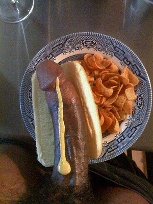 pullback718:  Dinner is READY!! HotDog n Chips??   