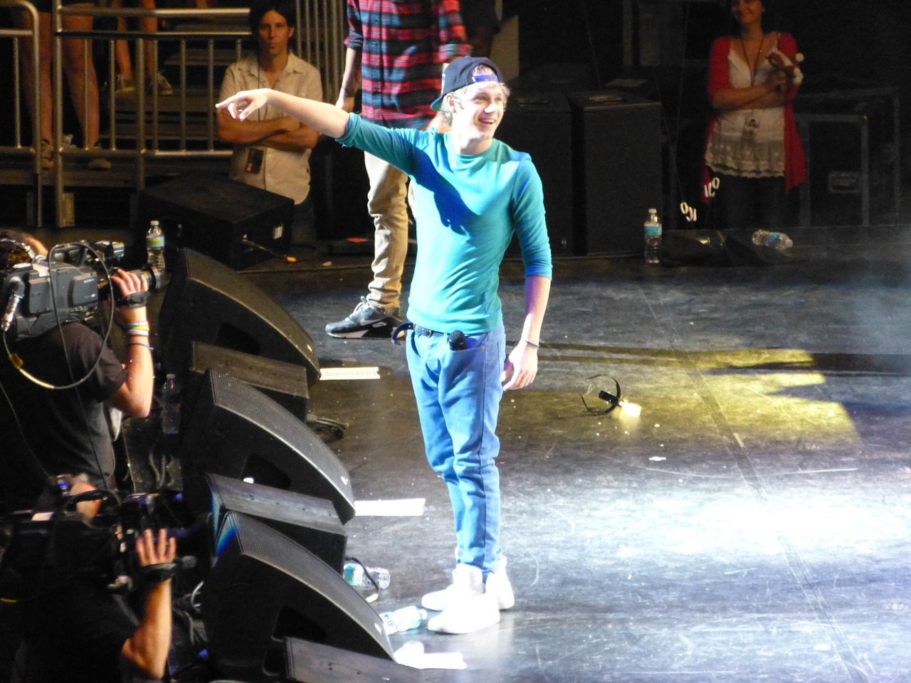 girlby:  I GOT THE BEST PICTURES OF MY LITTLE BABY HE WAS SO CUTE TONIGHT