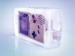  Frozen Game Boy 