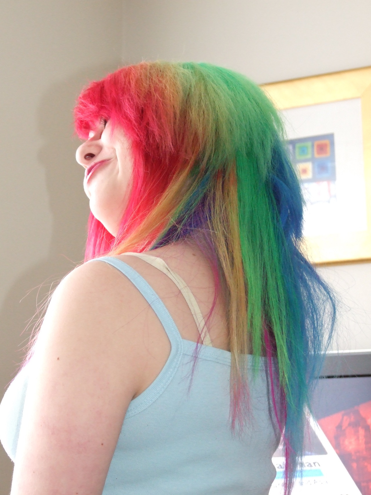 fuckyeah-dyedhair:  Hi, I’m Amber and I have dyed my hair almost every colour under