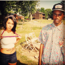 suiciderascal:  Me nd my nigga Cassie doe~