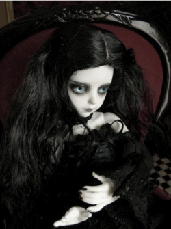 deepestwound:  Gothic Porcelain Doll 