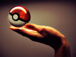 insanelygaming:  Pokeball’s  Created by Marzarret