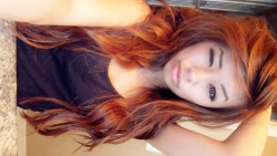 eyereejayy:  I like wavy hair c: 