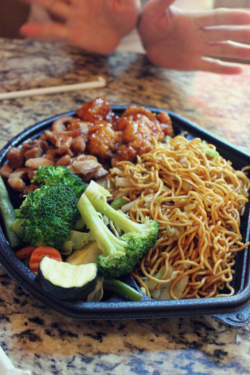 yummmaystuff:yummaystuffchicken noodles.