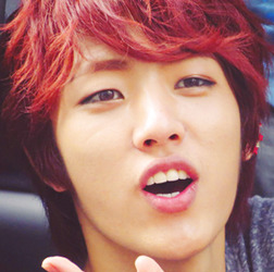 zeloaf-blog:  Lee Sungyeol with red hair. ｡◕‿◕｡✿ 